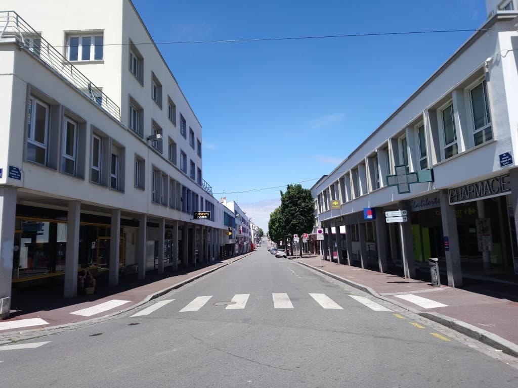 Ciel bleu sur Lorient