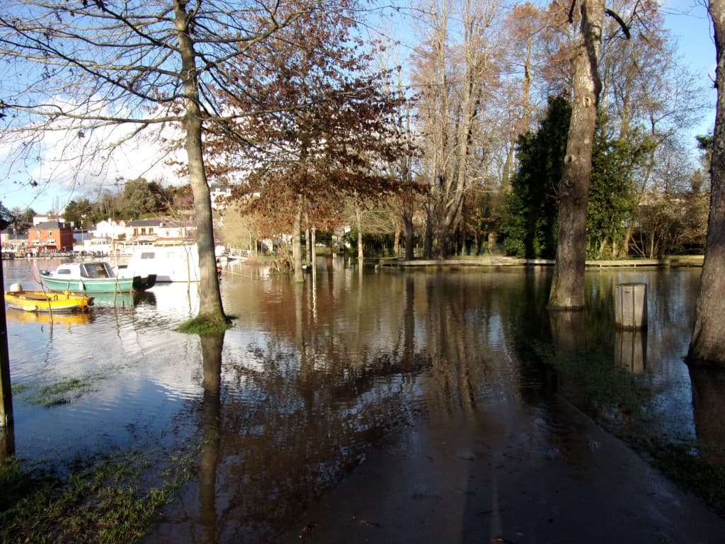 GLG- Promenade terminée chemin inondé.