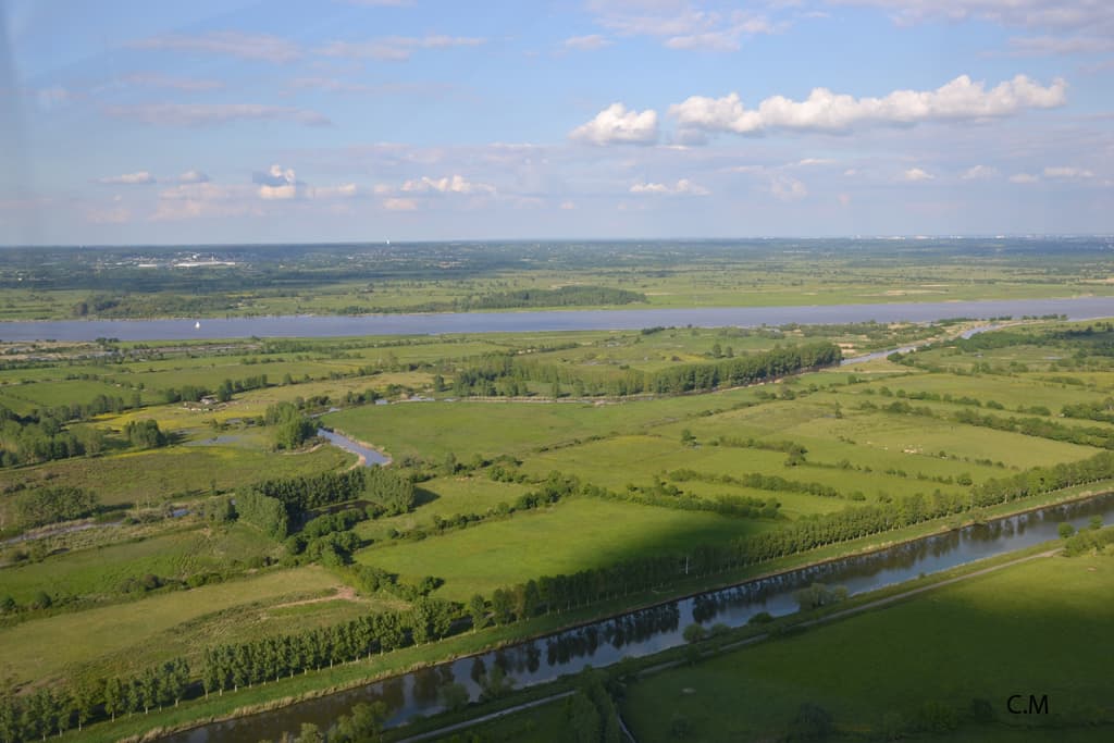 la loire et le canal de la martinière