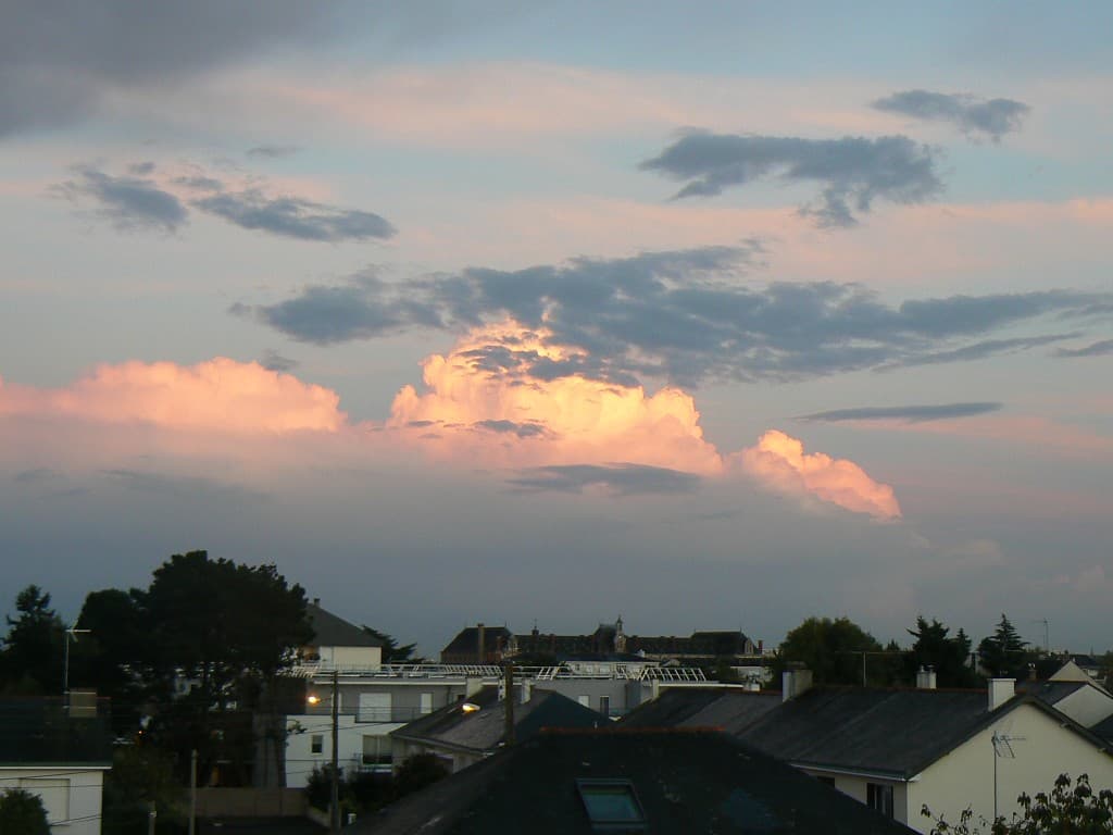 ciel orageux sur angers