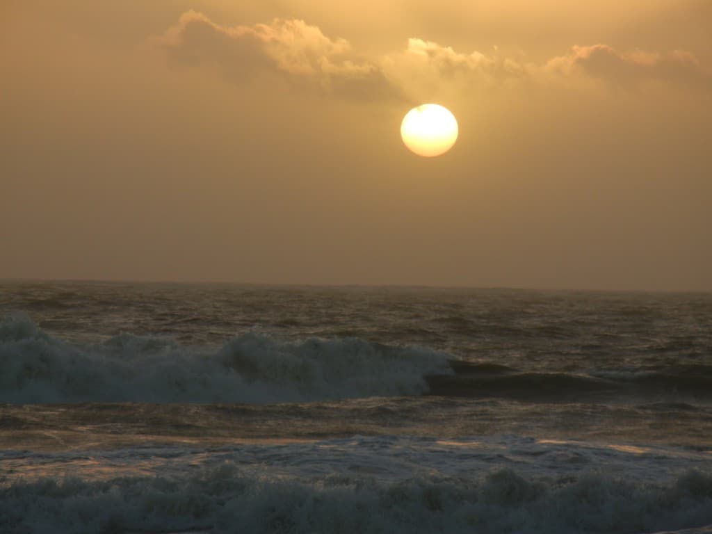 Coucher de soleil sur la tempête