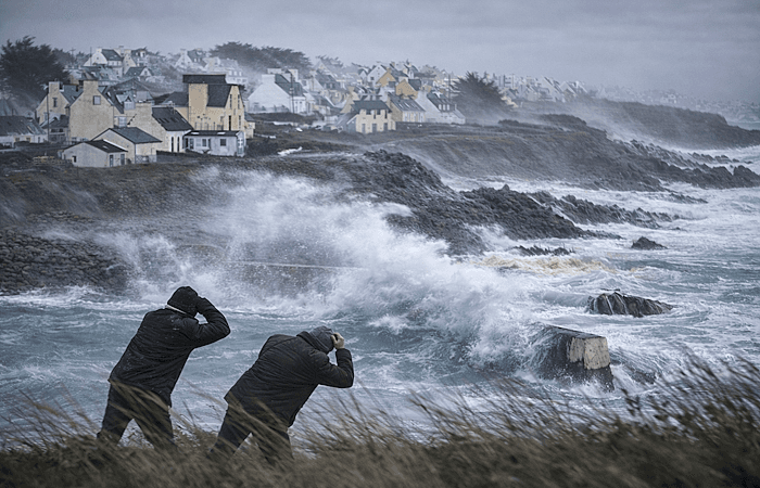 Tempête Ingrid de vendredi : jusqu'à 150 km/h en mer