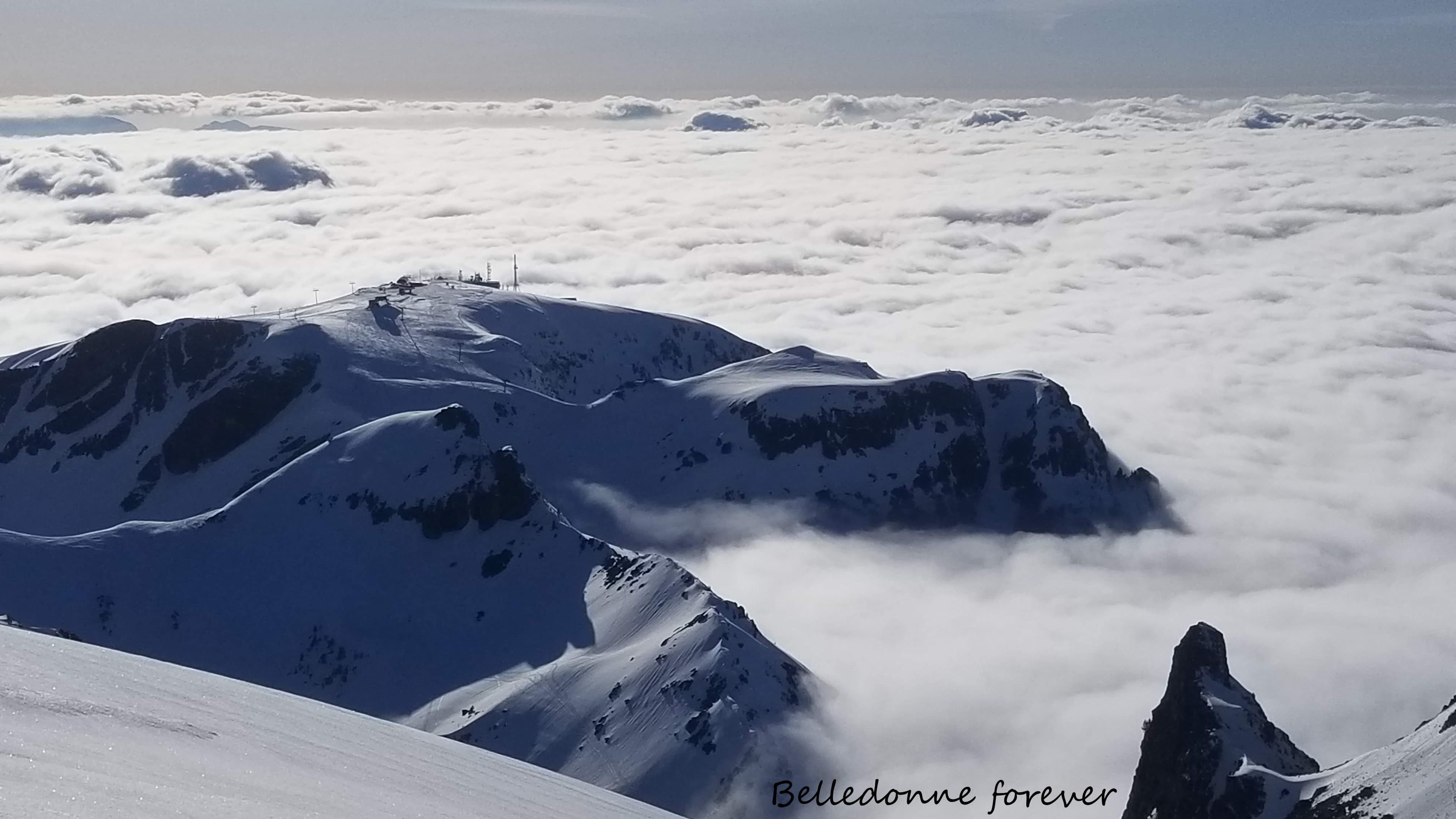 Météo printanière pas de vent  belle mer de nuages A.P.