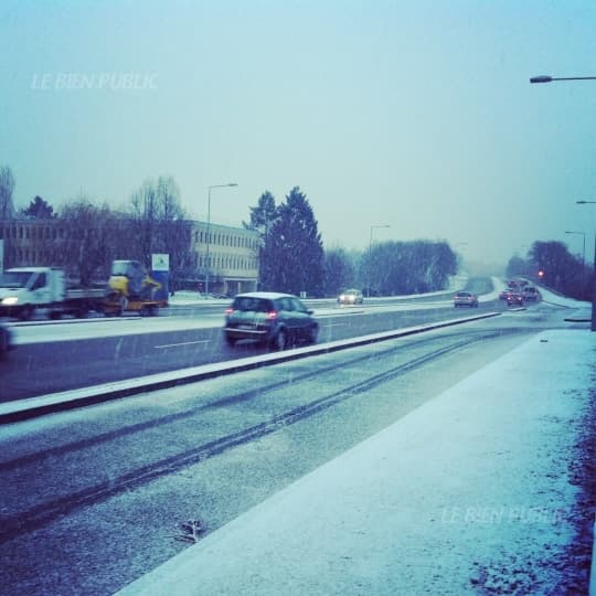 Image d'illustration pour Neige et intempéries sous la dépression Mayla au coeur de la France
