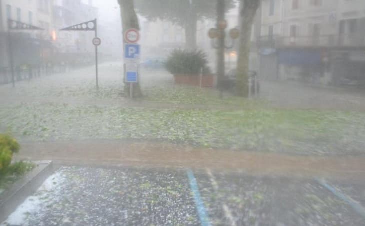 Image d'illustration pour Orages entre Pyrénées, Massif Central et Alpes