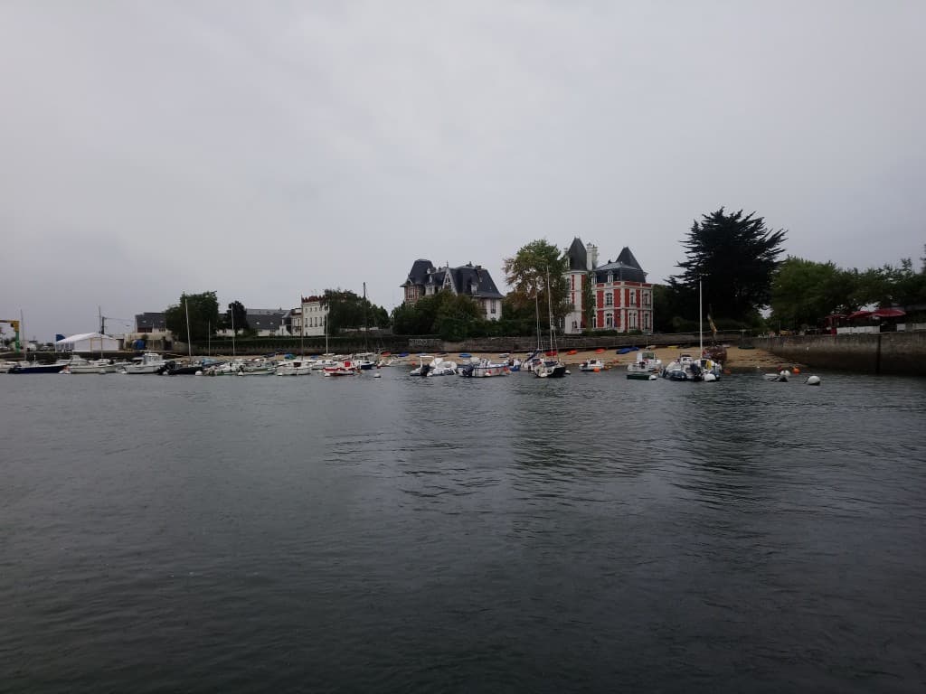 Ciel gris sur Kernevel