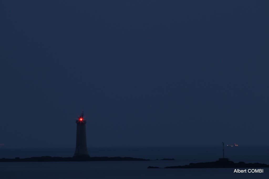 La nuit tombe sur Le Grand Charpentier