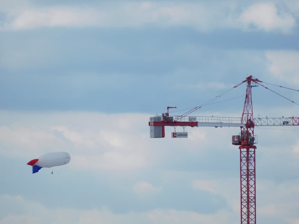Dans le ciel de l'ile de Nantes