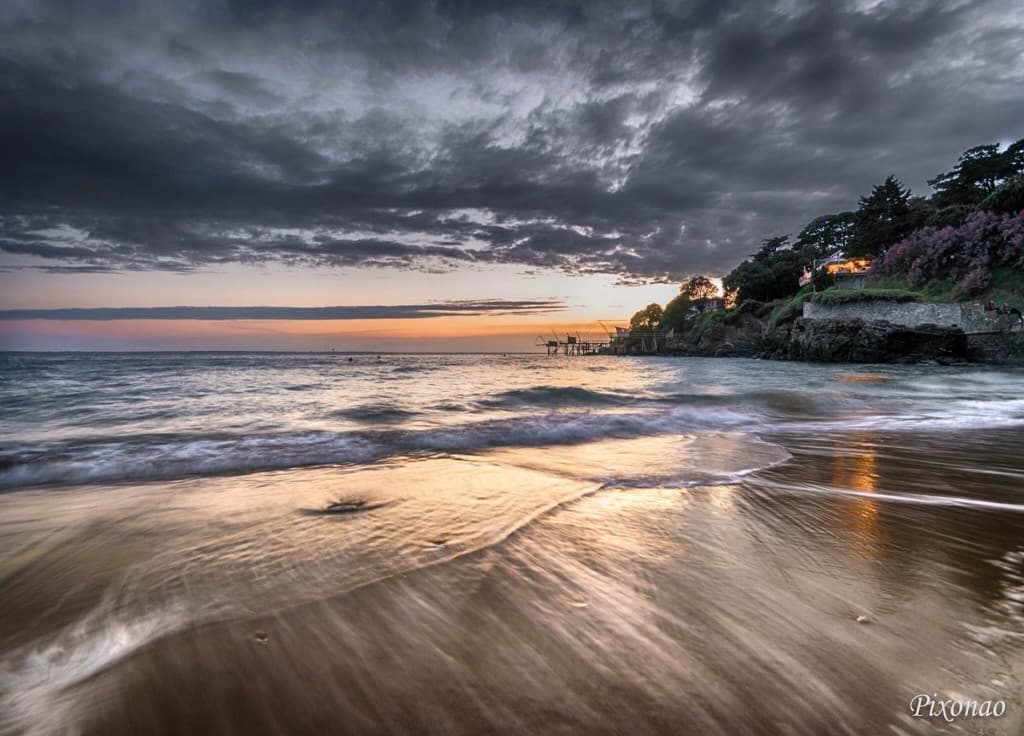 plage de la source
