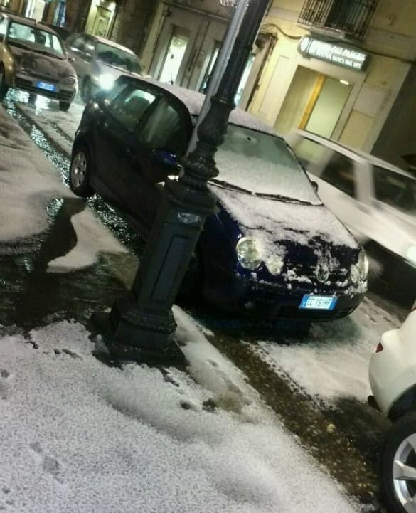 Image d'illustration pour Trombe et orages violents en Sicile et Calabre (Italie)