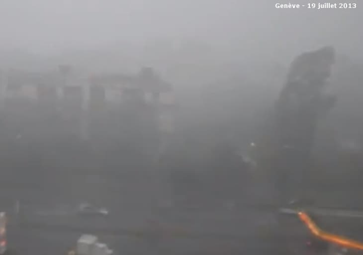 Image d'illustration pour Orages violents en Rhône Alpes et en Bretagne