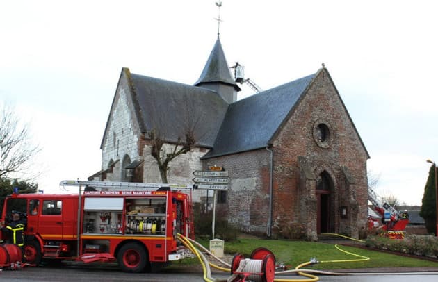 Image d'illustration pour Orages, vent, vagues et possible tornade sur le Nord de la France