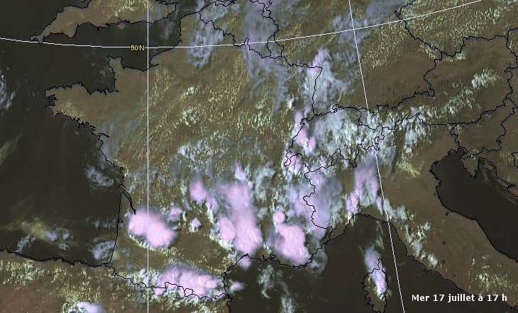 Image d'illustration pour Orages fréquents et forts près des massifs