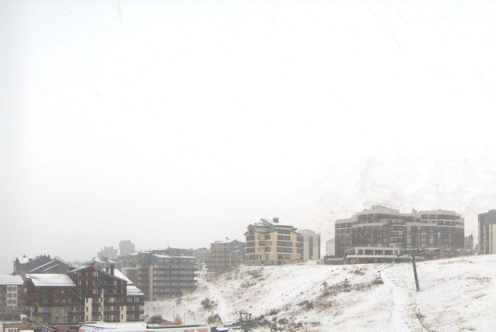 Image d'illustration pour Soleil et redoux : fonte des neiges dans les Alpes